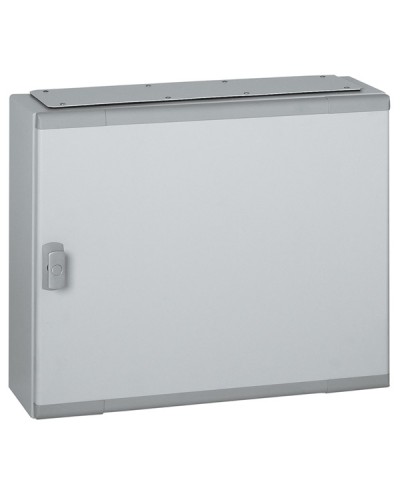 Шкаф распределительный Legrand 020182 в Тюмени Щиты электрические Pintop.ru