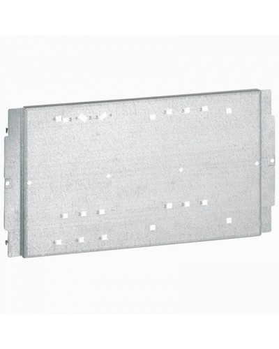 Пластина Legrand 020220 в Тюмени Аксессуары для стоек и шкафов Pintop.ru