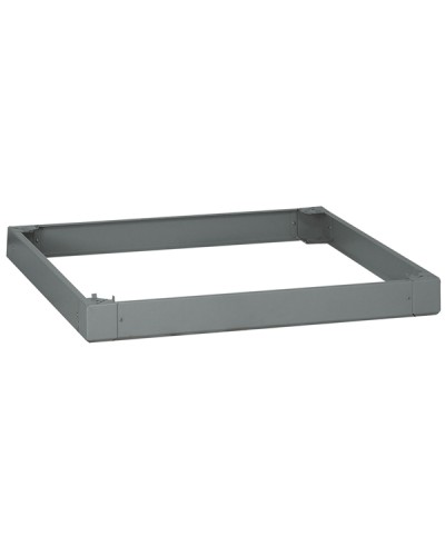 Цоколь Legrand 020519 в Тюмени Цоколи для шкафов и стоек Pintop.ru