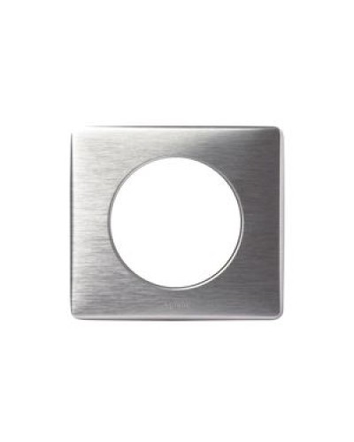 Рамка 1 пост алюминий Celiane Legrand 068921 в Тюмени Аксессуары для кабель-канала Pintop.ru