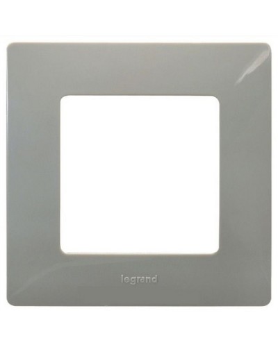 Рамка 1 пост Etika светлая галька Legrand 672521 в Тюмени Аксессуары для кабель-канала Pintop.ru